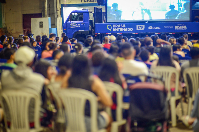  Cinema Itinerante percorre 44 cidades do Tocantins projeto cinena e distribuição gratuita de parabólica digital