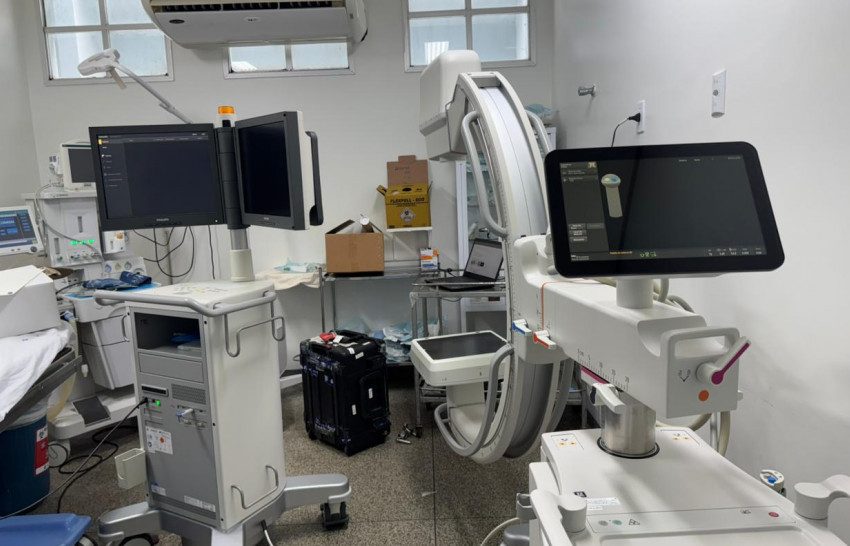  Governo do Tocantins entrega novo arco cirúrgico ao HRA e reforça qualidade nos procedimentos