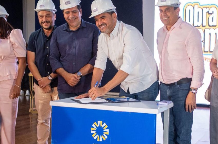  Com governador e secretário da Educação, Marcus Marcelo participa de eventos em Araguaína