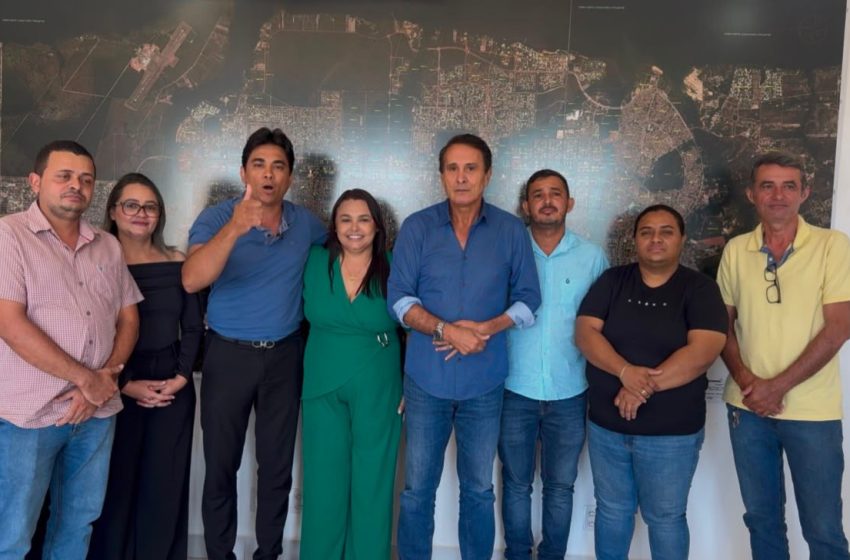  Pré-candidatura de Gaguim ao Senado ganha apoio do ex-prefeito Paulo Hernandes e da maioria dos vereadores de Bom Jesus do Tocantins